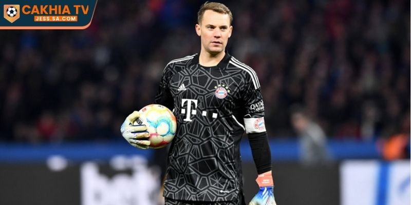 Top thủ môn hay nhất thế giới 2026 & thành tích nổi bật 1 Manuel Neuer là thủ môn chơi tay và chân đều chính xác cao